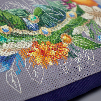 DIY Cross Stitch Pillow Kit "An exquisite holiday"