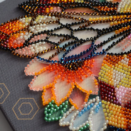 DIY Bead Embroidery Kit "Mid-sized bead embroidery kit Honey mosaic (Deco Scenes)"