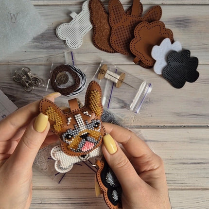 Bead Embroidery Charm Kit on Faux Leather – «Bag Charm Brown Bulldog»