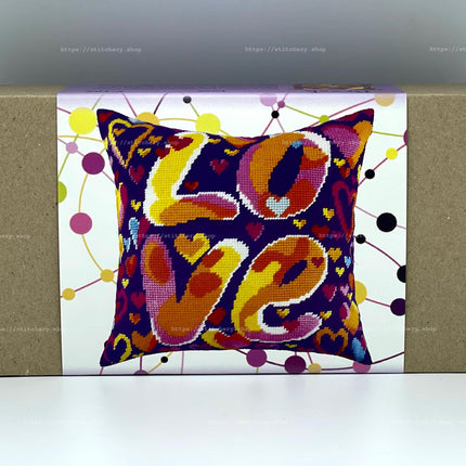 Needlepoint Pillow Kit "Love"