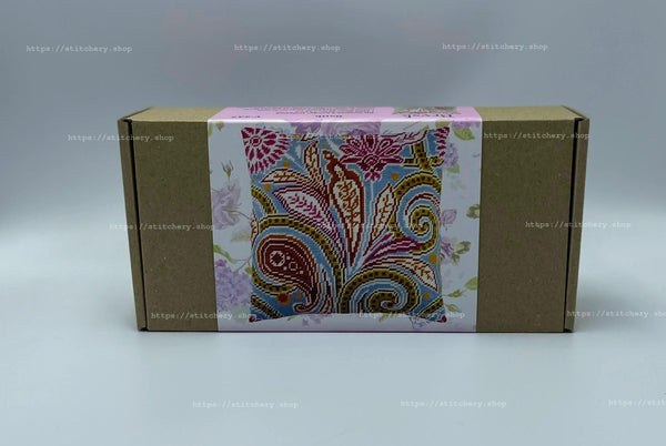 Needlepoint Pillow Kit 