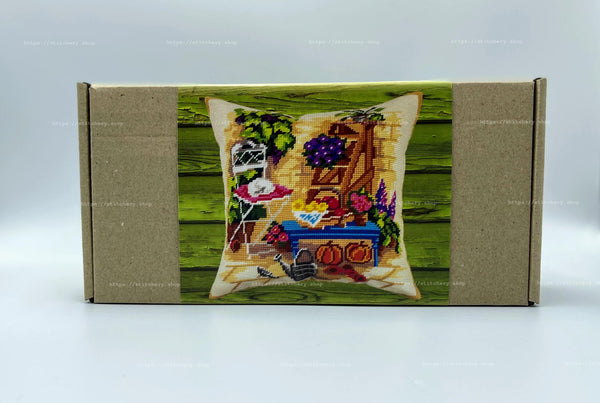 Needlepoint Pillow Kit 