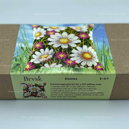Needlepoint Pillow Kit "Daisies"