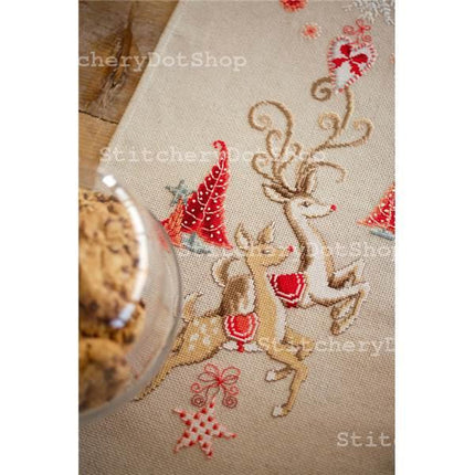 DIY Aida Table Runner kit "Jumping Reindeers"