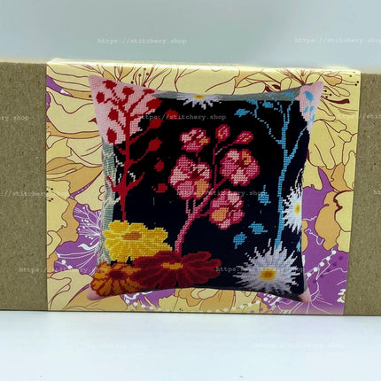 Needlepoint Pillow Kit "Sea Anemones"