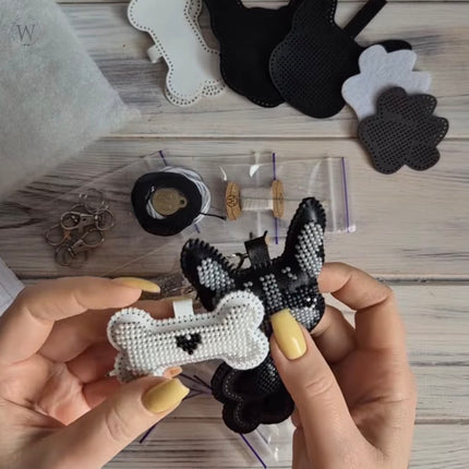 Bead Embroidery Charm Kit on Faux Leather – «Bag Charm Black Bulldog»