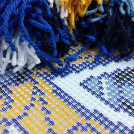 Needlepoint Pillow Kit "Azure and Gold"