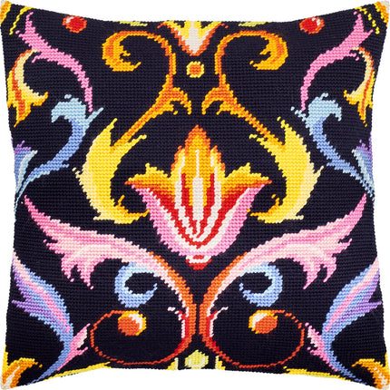 Needlepoint Pillow Kit "Louvre"