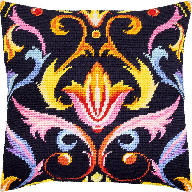 Needlepoint Pillow Kit "Louvre"