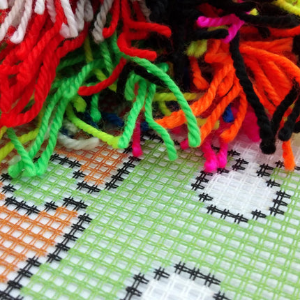 Needlepoint Pillow Kit "Puzzle"