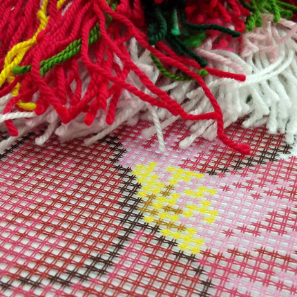 Needlepoint Pillow Kit "Mallow"