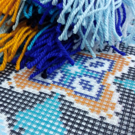 Needlepoint Pillow Kit "Morocco"