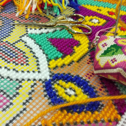 Needlepoint Pillow Kit "Mandala"