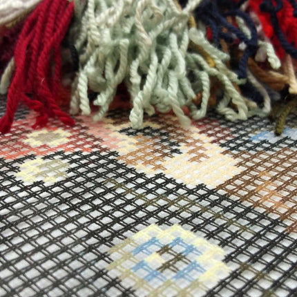 Needlepoint Pillow Kit "Roman Centurion"