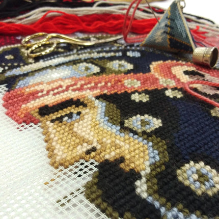 Needlepoint Pillow Kit "Roman Centurion"