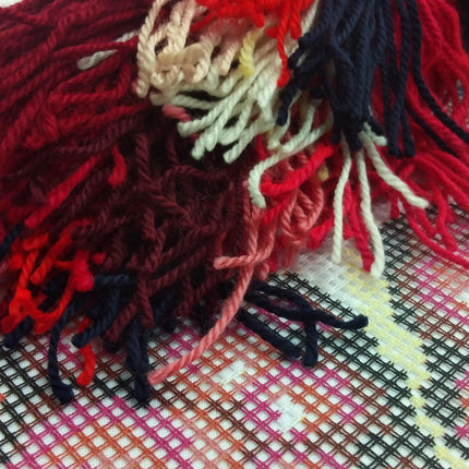 Needlepoint Pillow Kit "Pomegranate"