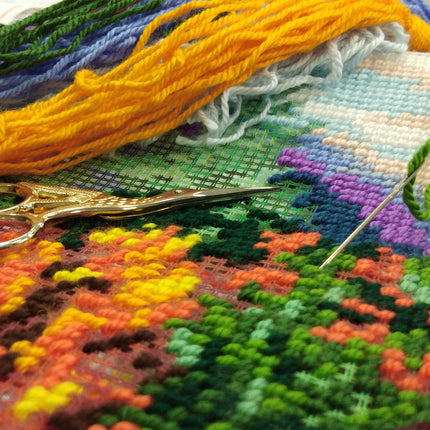 Needlepoint Pillow Kit "Valley in October"