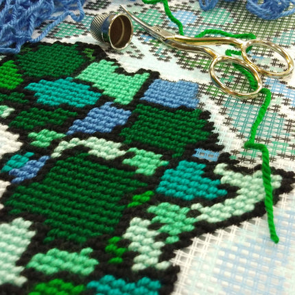 Needlepoint Pillow Kit "Map of the World"