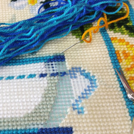 Needlepoint Pillow Kit "Lemon Tea"
