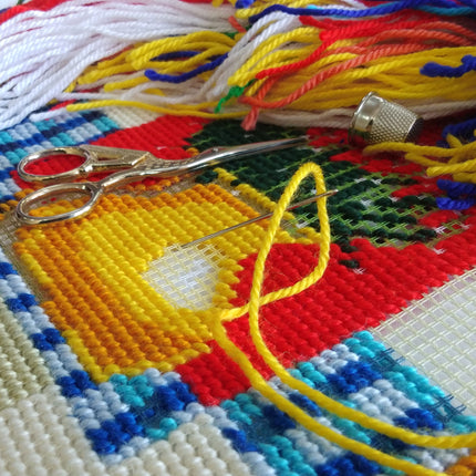 Needlepoint Pillow Kit "Vases and Flowers"