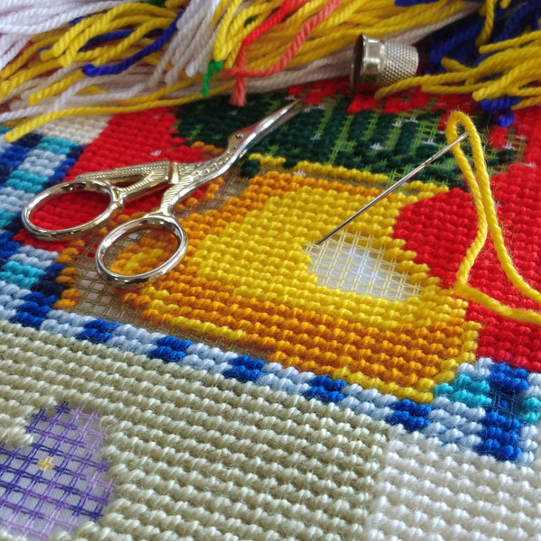 Needlepoint Pillow Kit 