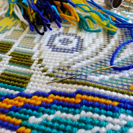 Needlepoint Pillow Kit "Fern flower"
