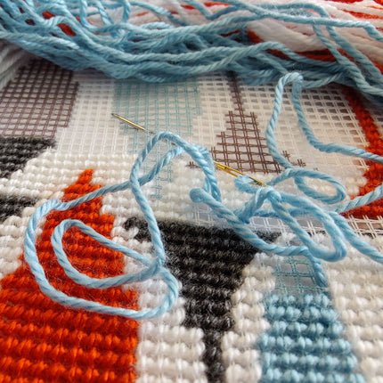 Needlepoint Pillow Kit "Turquoise on White"