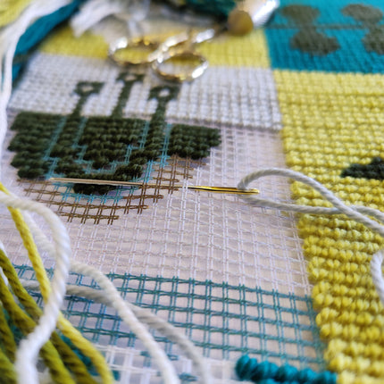 Needlepoint Pillow Kit "Scandinavia"