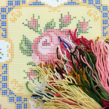 Needlepoint Pillow Kit "Roses"