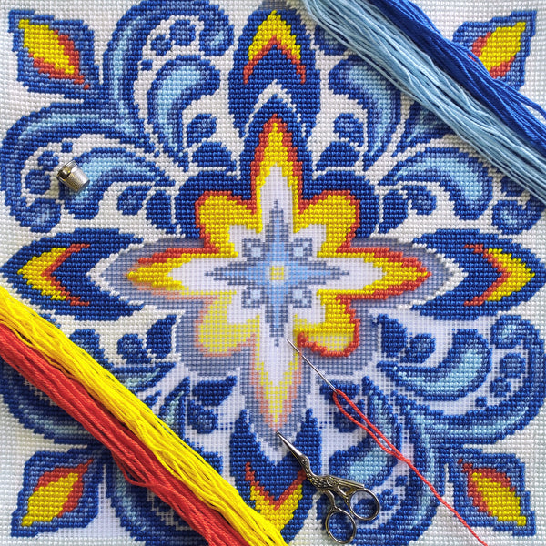 Needlepoint Pillow Kit 