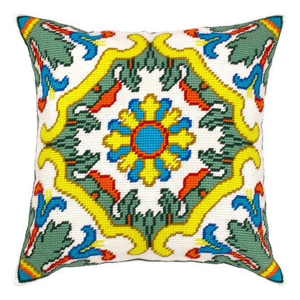 Needlepoint Pillow Kit "Celtic motifs. Autumn"