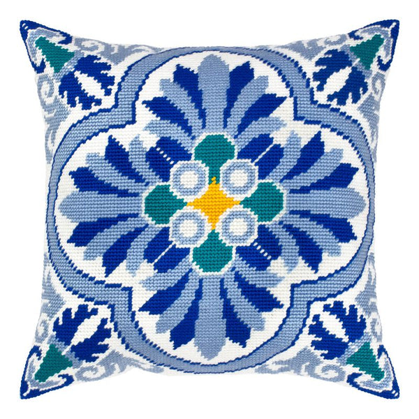 Needlepoint Pillow Kit "Celtic motifs. Winter."