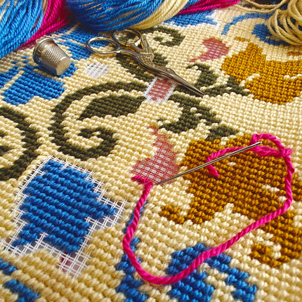Needlepoint Pillow Kit "Byzantine"