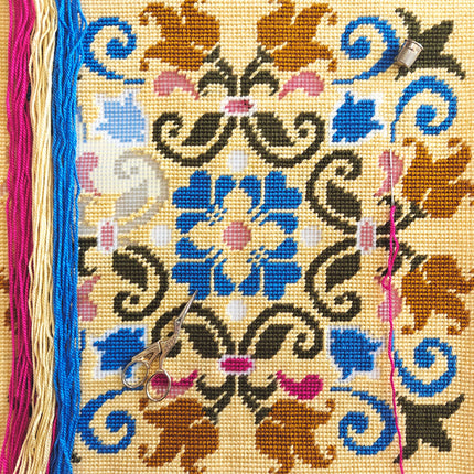 Needlepoint Pillow Kit "Byzantine"