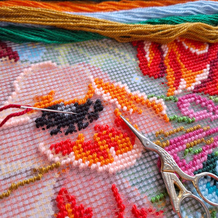 Needlepoint Pillow Kit "Flower arrangement"