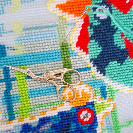 Needlepoint Pillow Kit "Hens"
