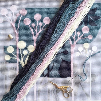 Needlepoint Pillow Kit "Peacefulness"
