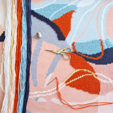 Needlepoint Pillow Kit "Abstract tropics"