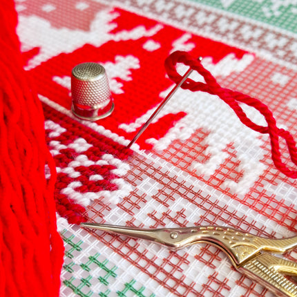Needlepoint Pillow Kit "Fantasy face"