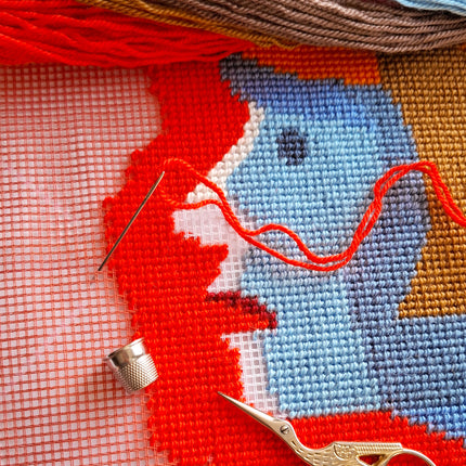Needlepoint Pillow Kit "Astonishment"
