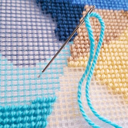 Needlepoint Pillow Kit "Balance"