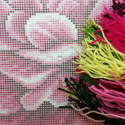 Needlepoint Pillow Kit "Peony"
