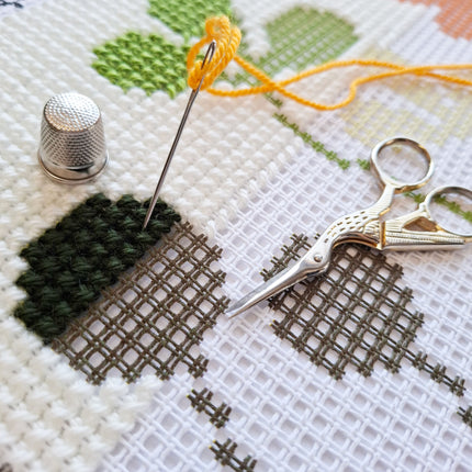 Cross Stitch Pillow Kit "Natures lines"