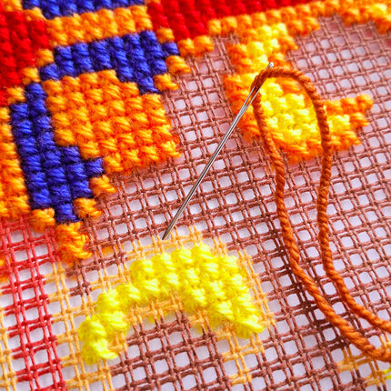 Cross Stitch Pillow Kit "Spiced Honey"