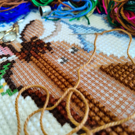 Cross Stitch Pillow Kit "Christmas guest"