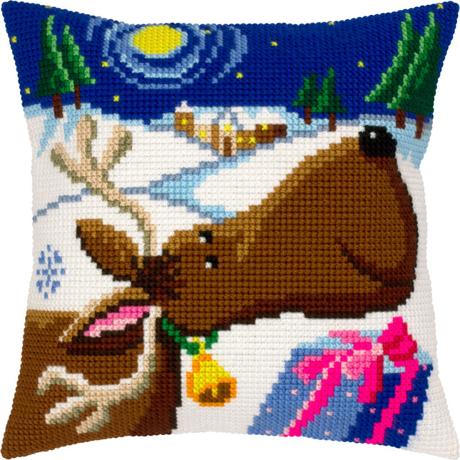 Cross Stitch Pillow Kit "Christmas guest"