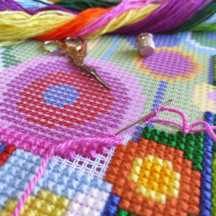 Cross Stitch Pillow Kit "Dandelions"