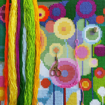 Cross Stitch Pillow Kit "Dandelions"