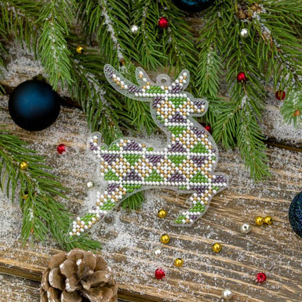 Bead embroidery kit on a plastic base "Christmas tree toys"