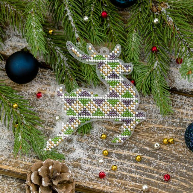 Bead embroidery kit on a plastic base "Christmas tree toys"